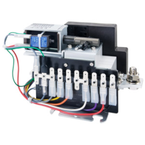 Изолирующие выключатели E-T-A для аккумуляторной батареи 