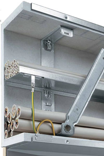 Огнеупорные трассировочные кабельные каналы Hager FWK